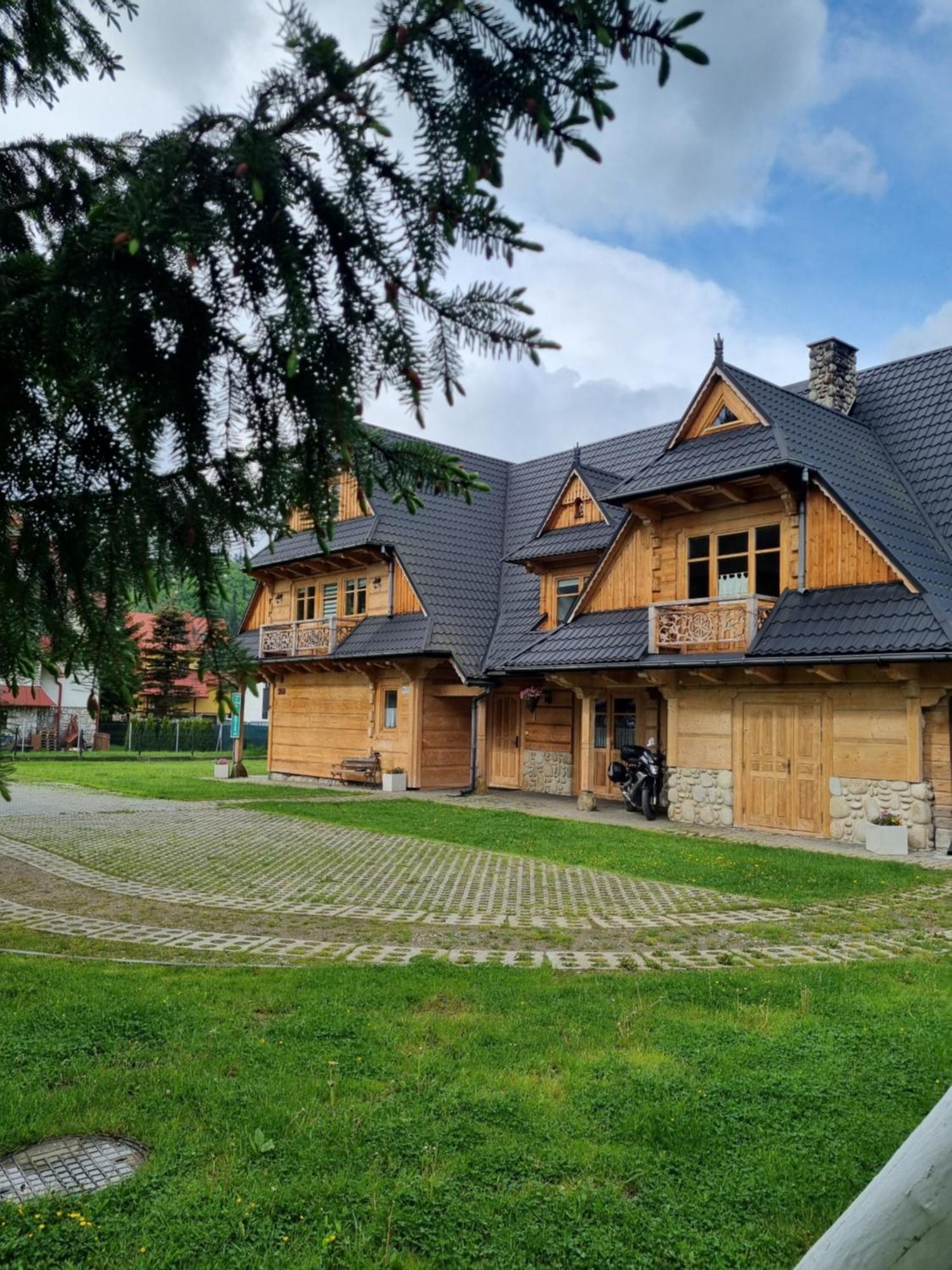コシチェリスコ Zakatek Pod Smrekami Bed & Breakfast エクステリア 写真