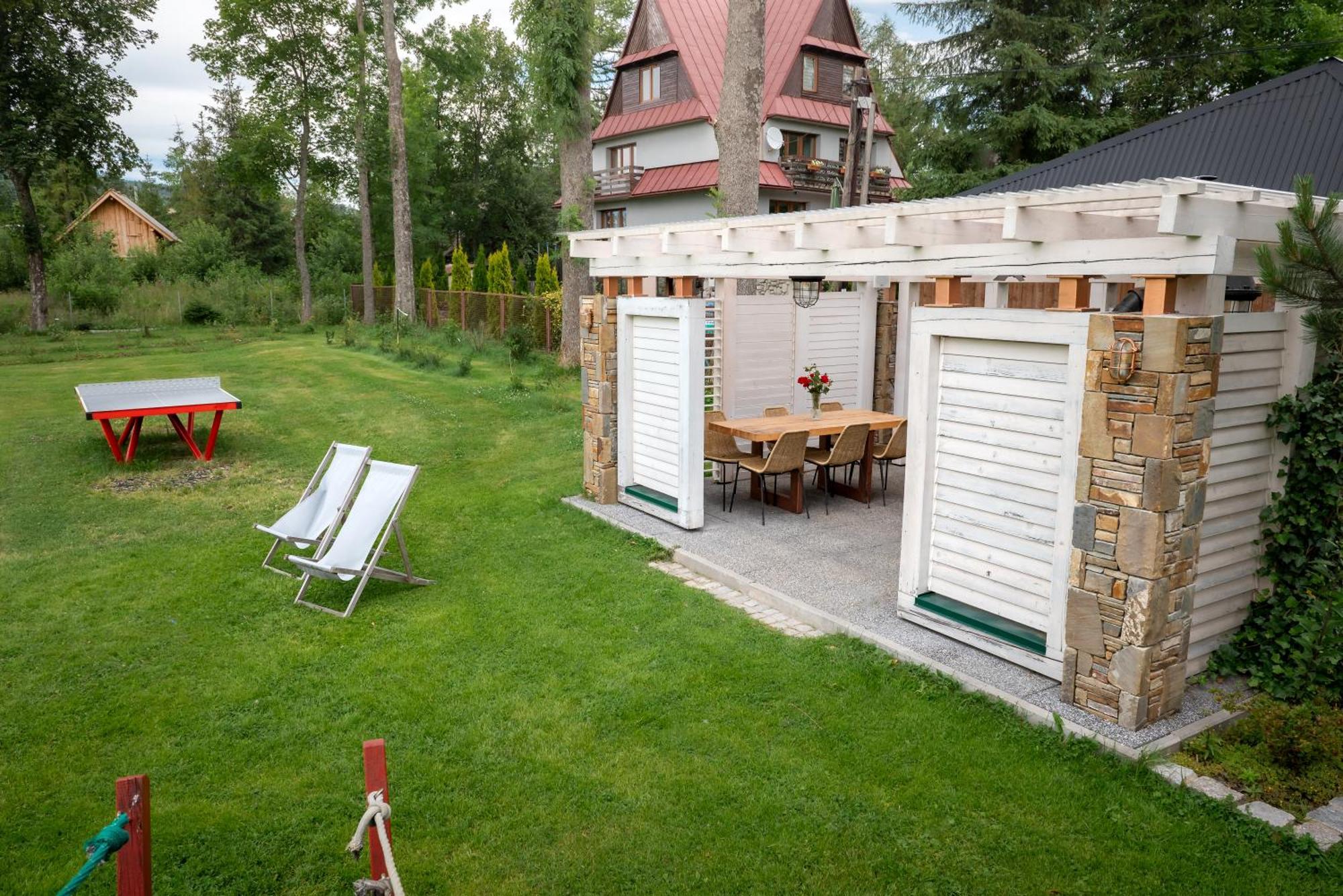 コシチェリスコ Zakatek Pod Smrekami Bed & Breakfast エクステリア 写真
